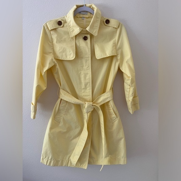Gap Yellow Button Up Raincoat With Tie Belt Size Small - Picture 1 of 6